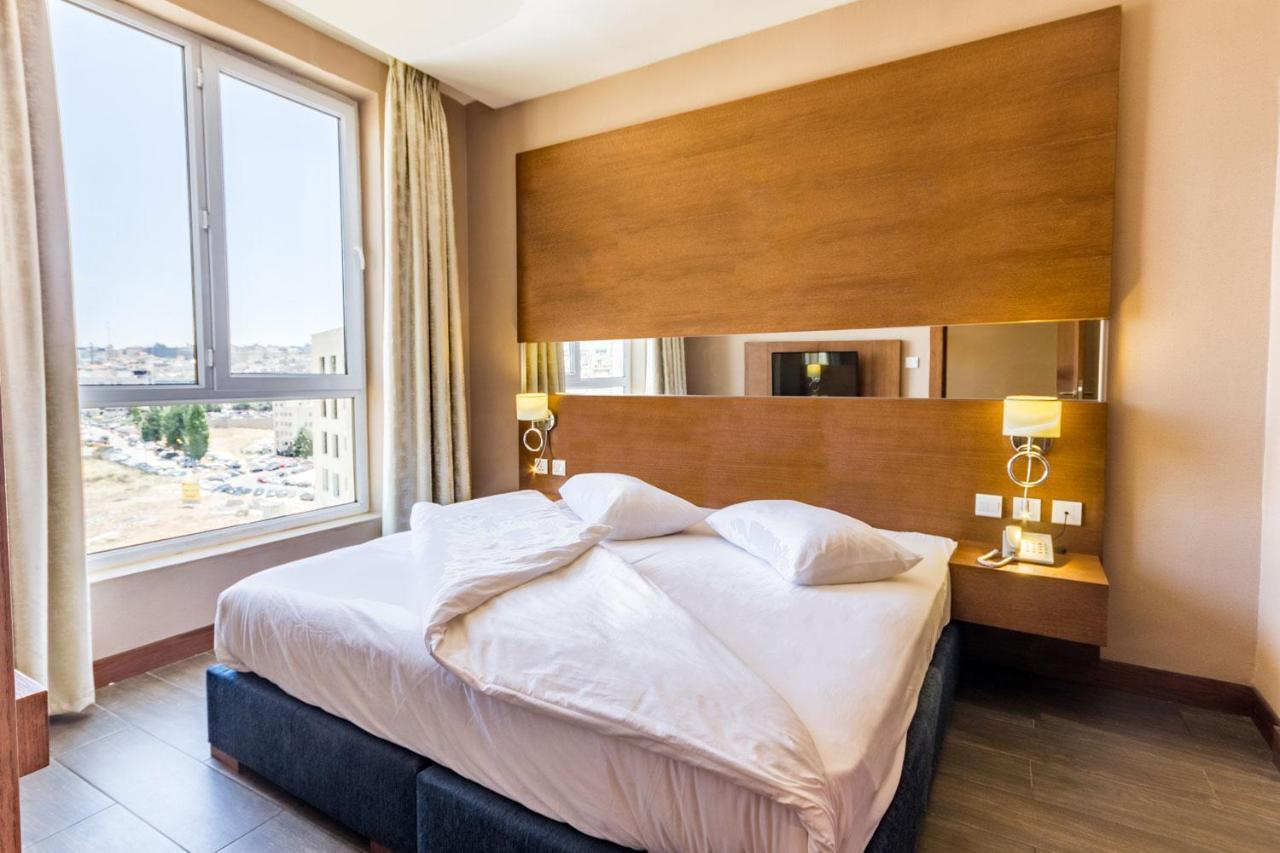 Seventh-Star Hotel Аман Екстериор снимка